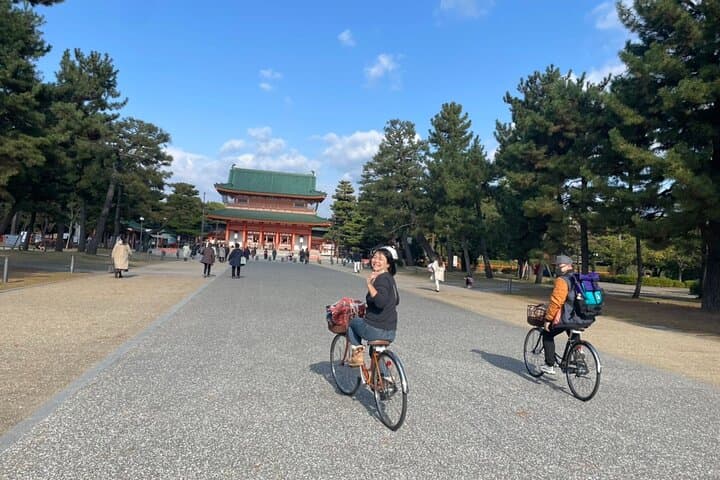 Kyoto Historical Bike Tour with Lunch: Gion, Kennin-ji & Nanzen-ji photo 2