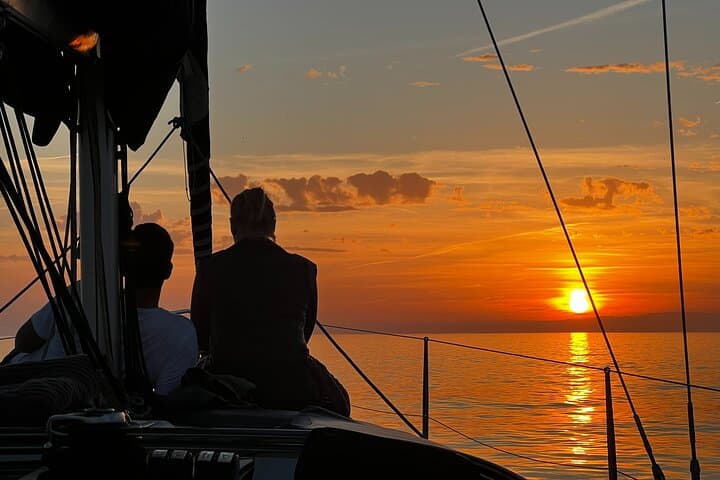 Sunset Sailing from Puerto Banus: Evening Cruise along the Marbella Coast
