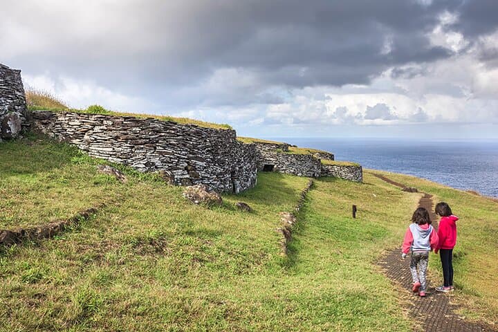 Rapa Nui in Four Days: Private 2 Half-Day & 2 Full-Day Easter Island Tour photo 2
