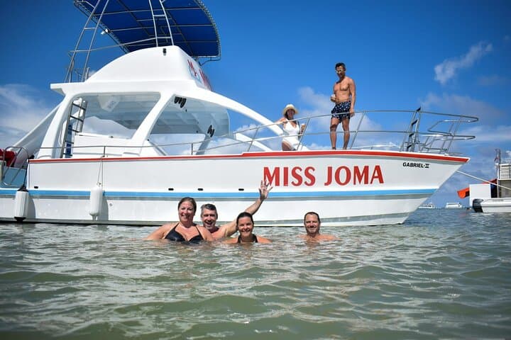 Punta Cana Catamaran Adventure: Snorkeling & Seaside Party photo 5