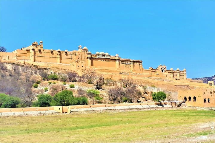 Rajasthan Road Circuit: 6-Day Delhi to Udaipur Cultural Tour photo 1