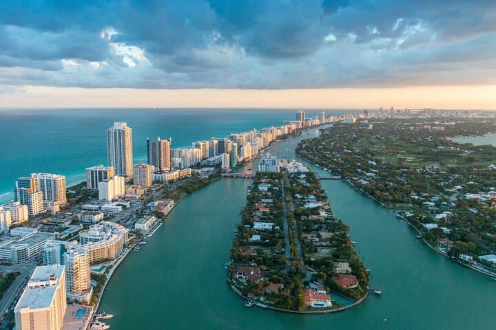 Self-Guided Miami Beach Audio Walking Tour: Art Deco, Ocean Drive & Garden Trails photo 2
