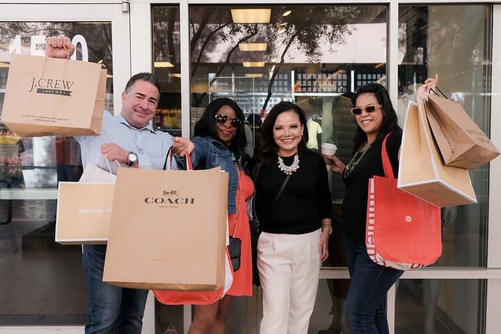 Las Vegas VIP Shopping Tour with Personal Stylist & Outlet Access