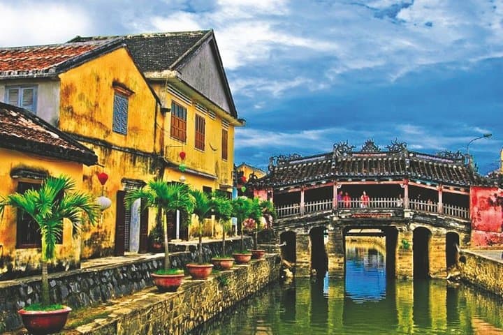 Hoi An to Hue via Hai Van Pass — Full-Day Private Sightseeing Tour photo 6