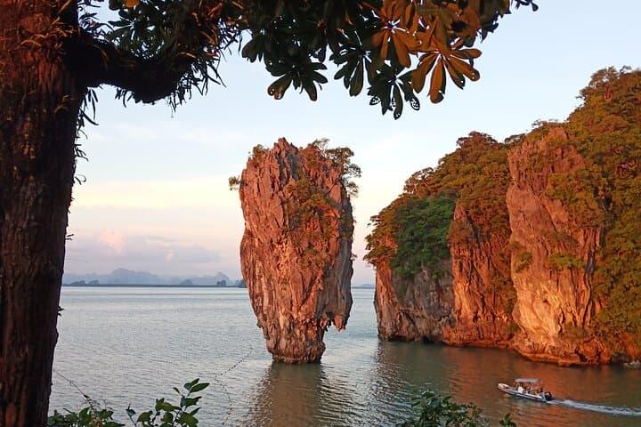 Phuket Sunset Big Boat Trip to Phang Nga Bay and James Bond Island