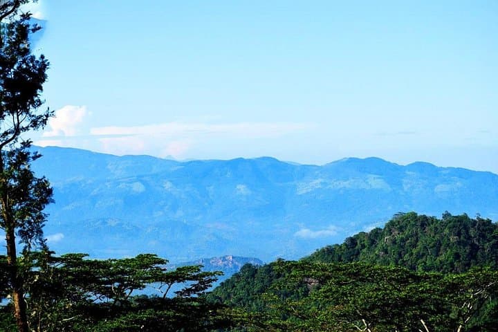 14-Day Sri Lanka Treks and Hikes: Adam's Peak, Knuckles & Sinharaja Adventure photo 2