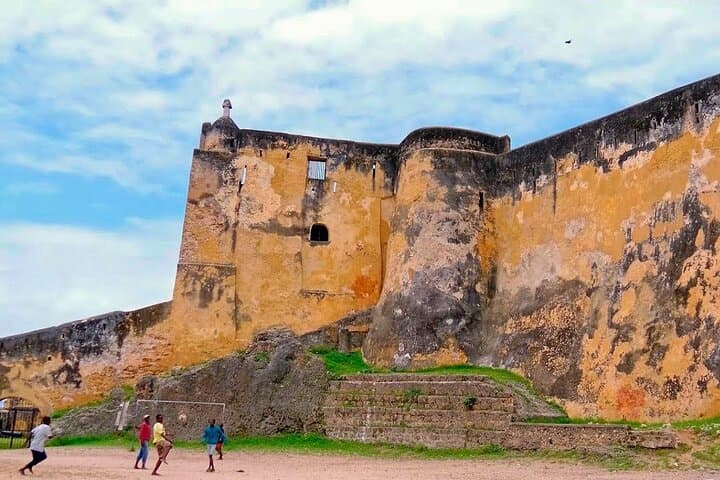 Mombasa Full-Day Tour: Old Town History, Fort Jesus & Coastal Nature photo 2