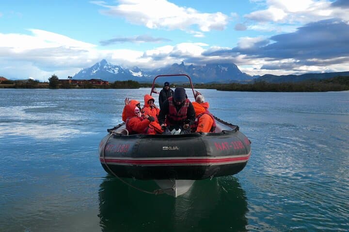 Serrano River Navigation and Serrano Glacier Hike to Balmaceda Lagoon photo 4