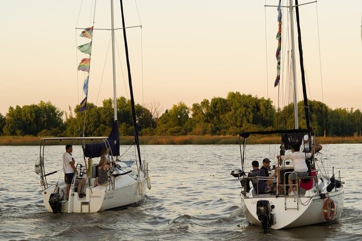 Sail the Río de la Plata: Photography & Birdwatching in the Tigre Delta photo 3