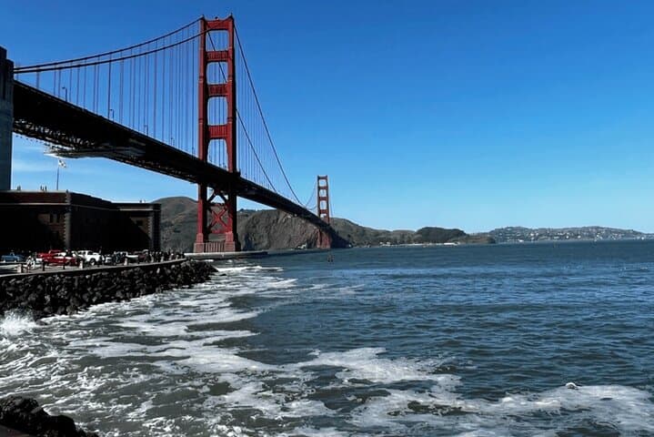 Alcatraz Plus San Francisco City Combo Tour: Skip-the-Line Alcatraz & Iconic SF Sights