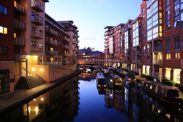 Private Romantic Walking Tour of Birmingham's Architectural Gems