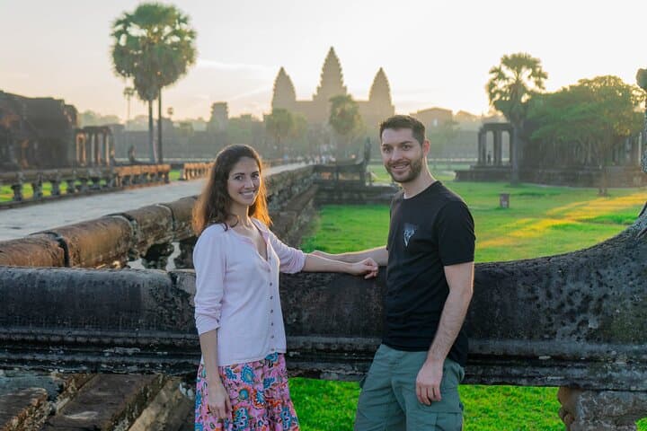 Angkor Sunrise Vespa Tour: Watch Angkor Wat Wake from a Vespa photo 1