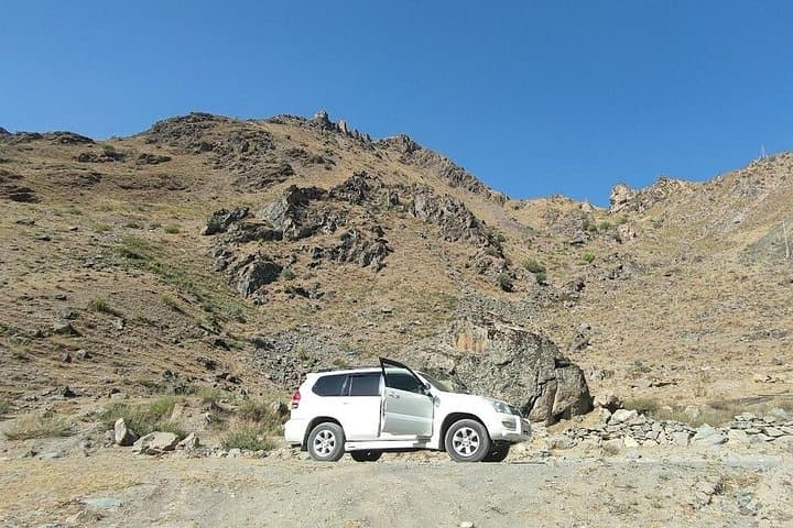 8-Day Pamir Highway Overland Adventure: Khorog, Wakhan & Murgab photo 2