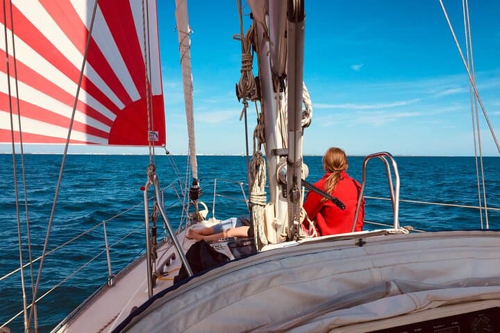 7-Day Sailboat Charter from Port Camargue: Coastal Cruise & Island Hopping