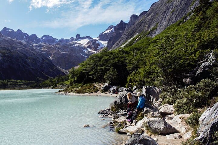 Emerald Lagoon Trekking: Glacier-Fed Hike from Ushuaia to Laguna Esmeralda