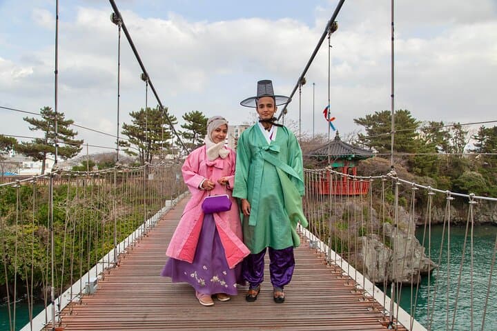 Hanbok Rental Experience in Jeju: Traditional Korean Clothes at Miya's Closet photo 4