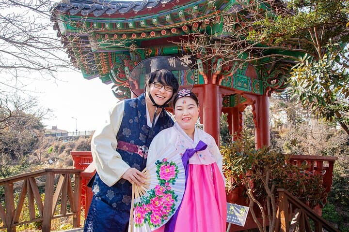 Hanbok Rental Experience in Jeju: Traditional Korean Clothes at Miya's Closet photo 5