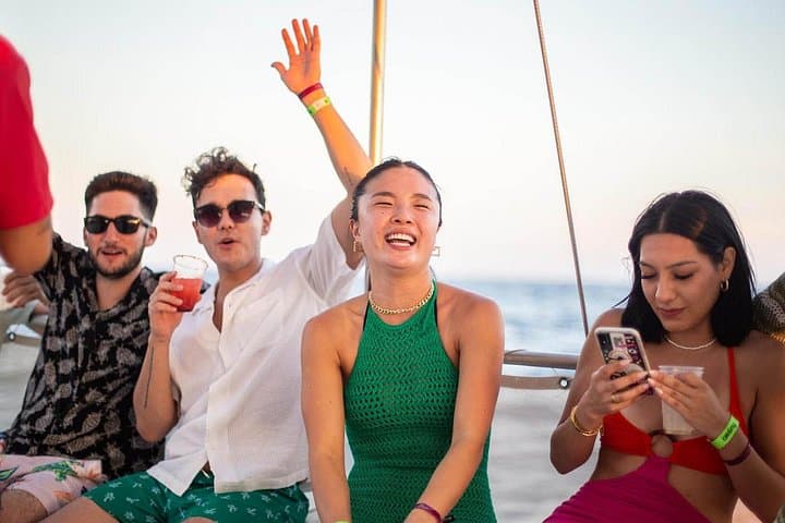 Sunset Party Cruise in Cabo: Sail The Arch, Sea Lions & Open Bar photo 1