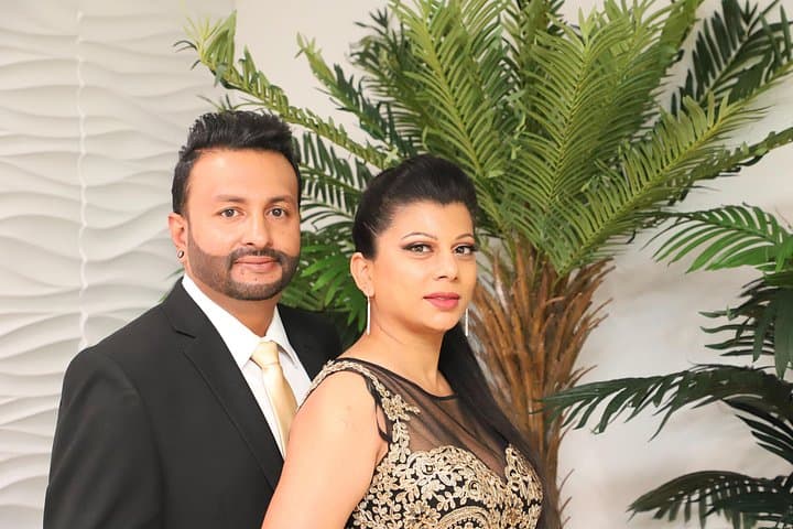 Quick Sign-and-Go Wedding at Hawaiian Wedding Chapel Las Vegas photo 2