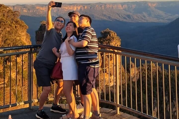 Blue Mountains Sunset Tour from Sydney: Private Kangaroo & Koala Encounters