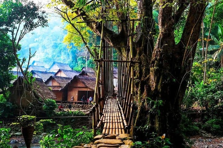 Full-Day Baduy Village Experience: Trek Baduy Luar to Cisadane with Local Lunch photo 6