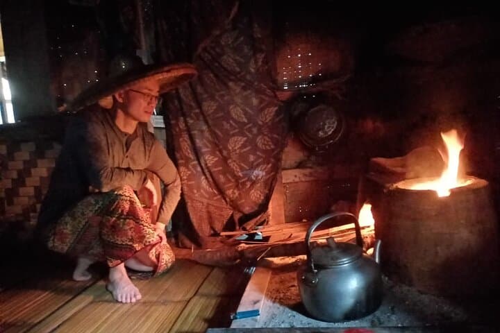 Full-Day Baduy Village Experience: Trek Baduy Luar to Cisadane with Local Lunch photo 3