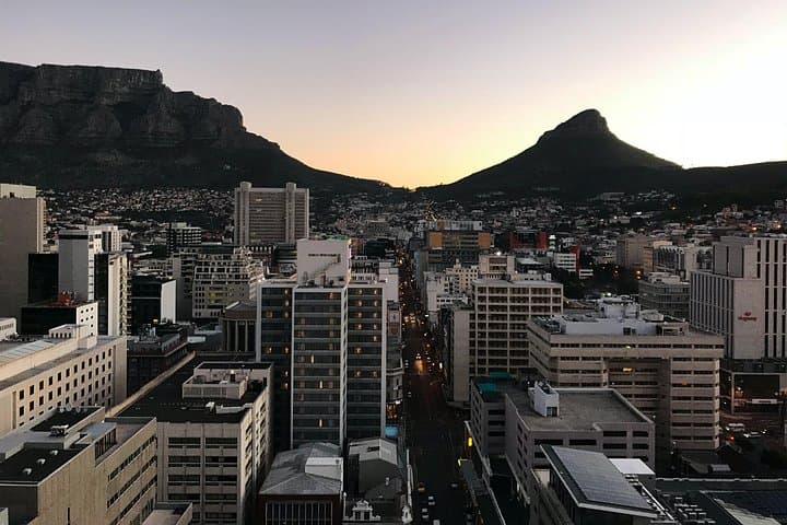 Cape Town Evening Tour: Sunset Views from Lion's Head, Blouberg & Camps Bay photo 6