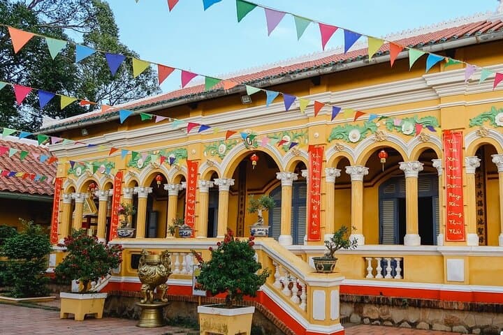 Can Tho Mekong Sunset Boat Tour to Binh Thuy Ancient House & Pagodas photo 4