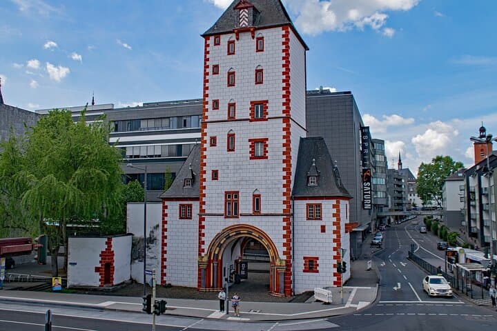 Prague to Mainz Private Transfer with 2-Hour Pilsen Brewery Stop photo 6