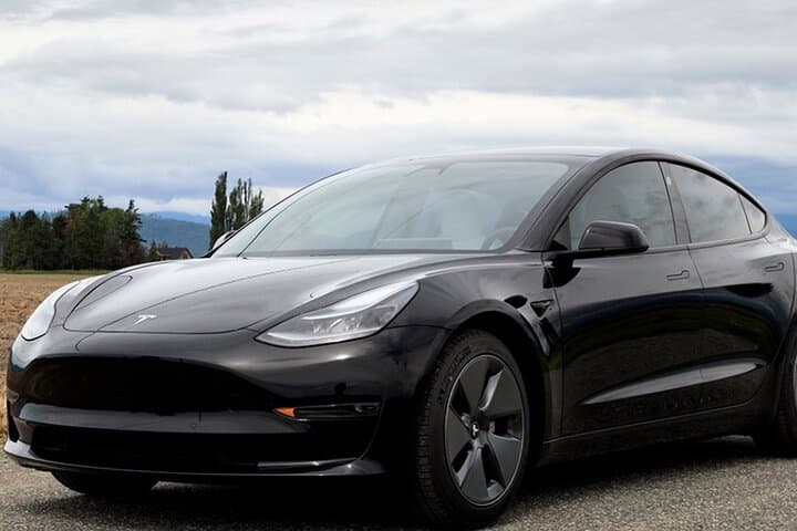 Luxury Private Tesla Transfer from Phoenix Airport to Hotels