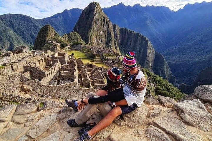 Machu Picchu & Huayna Picchu: 2-Day Tour from Cusco via Hidroeléctrica photo 3