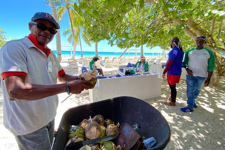 Saona Island Natural Pool & Starfish Tour from Punta Cana — Fast Boat and Catamaran photo 6