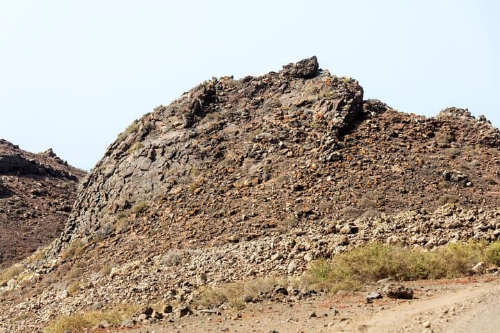 Fuerteventura 4x4 Safari to El Cotillo & Bayuyo Volcano — Sunset Cava and Coastal Trails photo 3