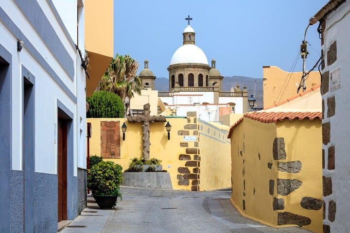 Gran Canaria Sea & Mountain Day Tour — Poema del Mar, Guayadeque Cave Lunch & Agüimes photo 4