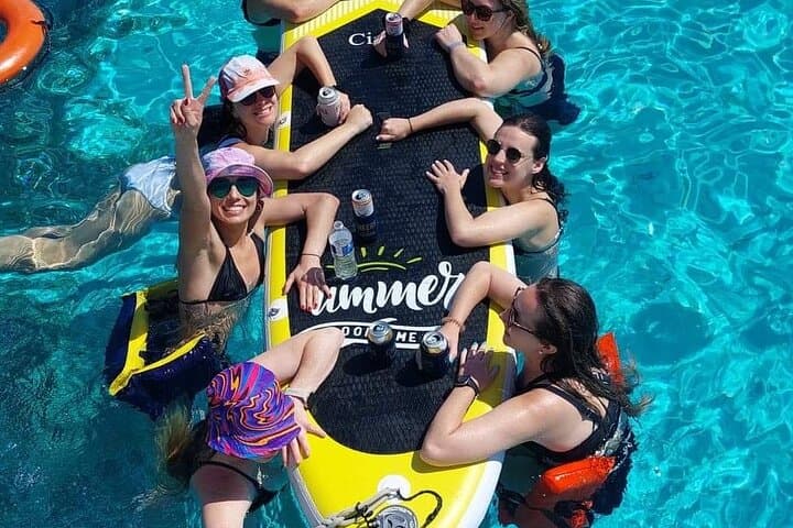 Private Catamaran to Isla Mujeres: Snorkel, Swim and Beach Club Day Trip from Cancun photo 4