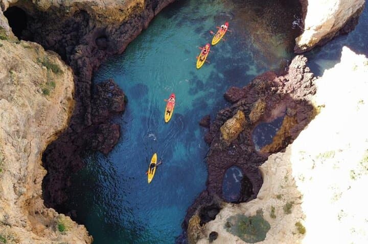 Kayak Ponta da Piedade: Guided Kayak Tour from Marina de Lagos