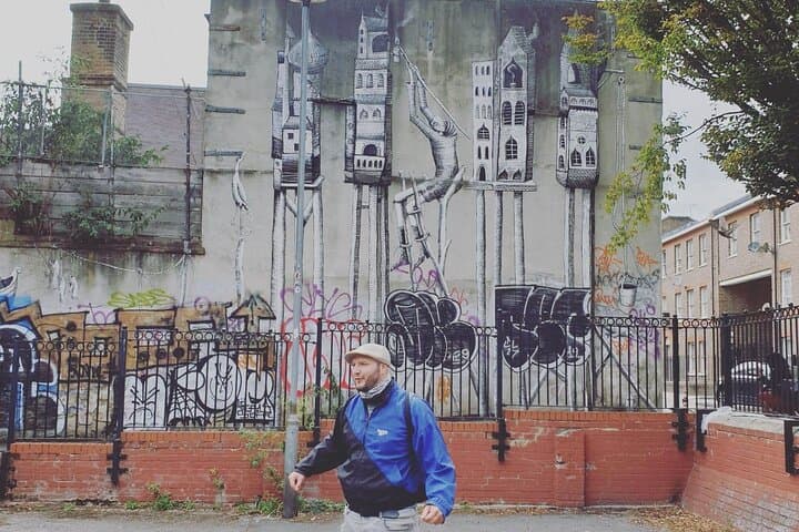 Great Street Art Experience: Shoreditch & Brick Lane Walking Tour photo 5