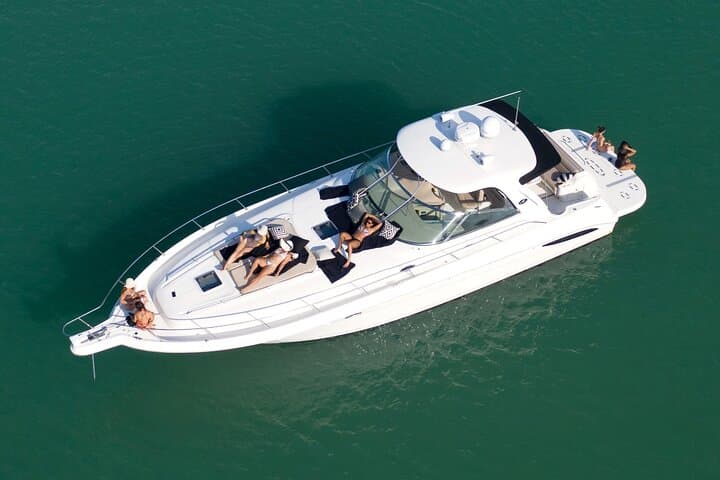 South Beach Miami Bachelorette Yacht Day: Private 4–5 Hour Charter photo 2