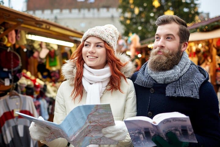 Oslo Christmas Walking Tour: Frogner Park to Spikersuppa Market photo 3