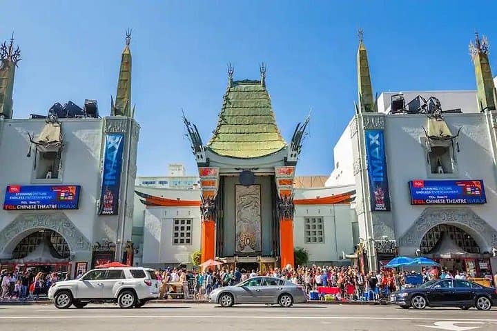 Hollywood Open Air Bus Tour: Celebrity Homes, Mulholland Views & Beverly Hills photo 2