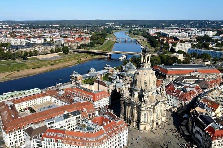 Private Dresden Old Town Tour: Traditional Cuisine, Historic Sights & Shopping photo 1
