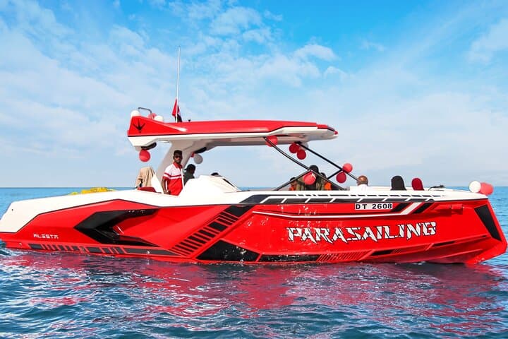 Dubai Marina Luxury Speed Boat Tour — 2-Hour High-Speed Sightseeing of Palm, Atlantis & Burj Al Arab