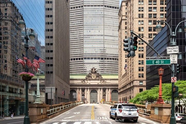 Private Grand Central & SUMMIT One Vanderbilt Tour — 90-Minute Insider Experience in Midtown Manhattan photo 2