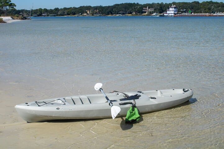 Paddle the Emerald Coast: Kayak Adventure in Destin and Fort Walton Beach photo 3