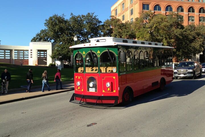 JFK Trolley Tour Dallas — Dealey Plaza, Motorcade Route & Historic Sites