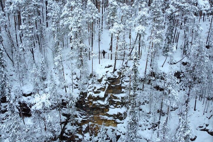 Korouoma Frozen Waterfalls Hiking Tour — Ice-Wall Hike Near Rovaniemi photo 5