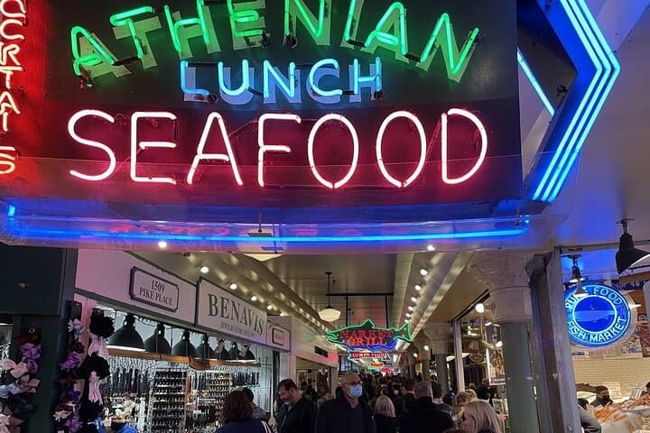 Private Half-Day Seattle Tour: Pike Place, Space Needle & Neighborhood Gems photo 5
