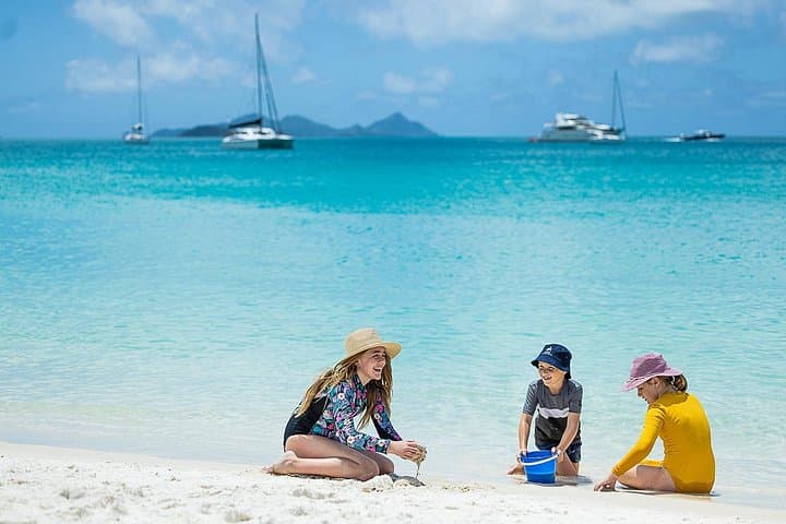 Whitehaven Beach Half-Day Cruise from Airlie Beach — Morning & Afternoon Tours photo 1