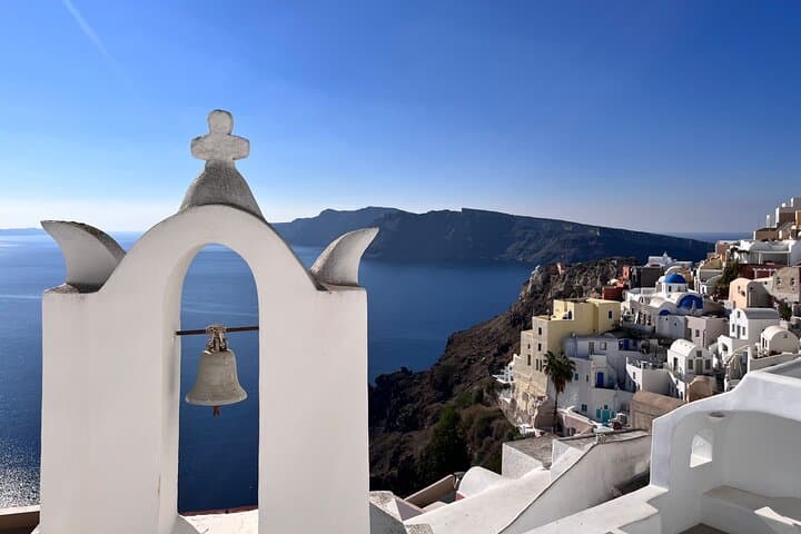 Private Tailor-Made Santorini Tour: Customize Oia, Akrotiri & Red Beach photo 5