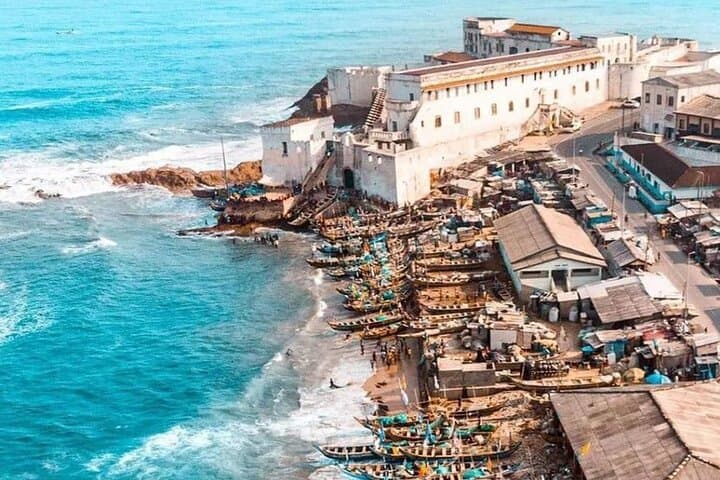 Cape Coast & Elmina Castles with Kakum Canopy Walk - Day Tour from Accra